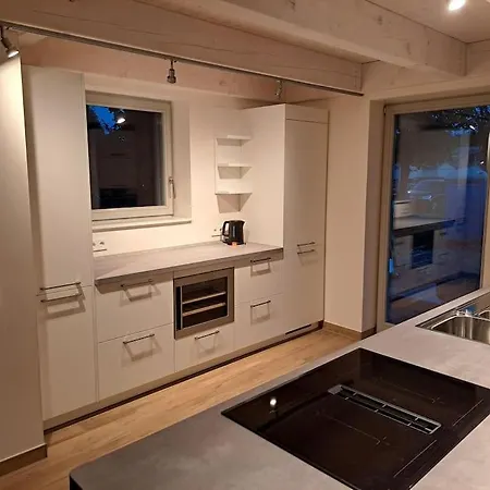 - Ideal Fuer Aktive Familien * Neukalen